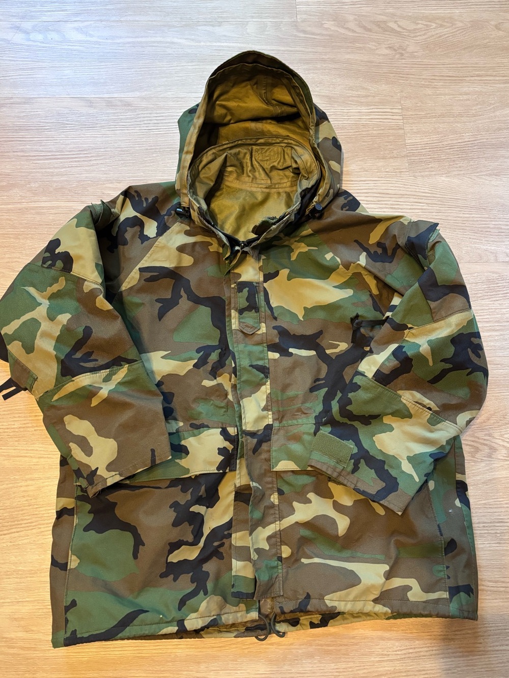 US Army Large Short Cold Weather Parka ECWCS Woodland Camo Gore-Tex Jacket BDU